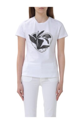 lily-heart-embellished-t-shirt