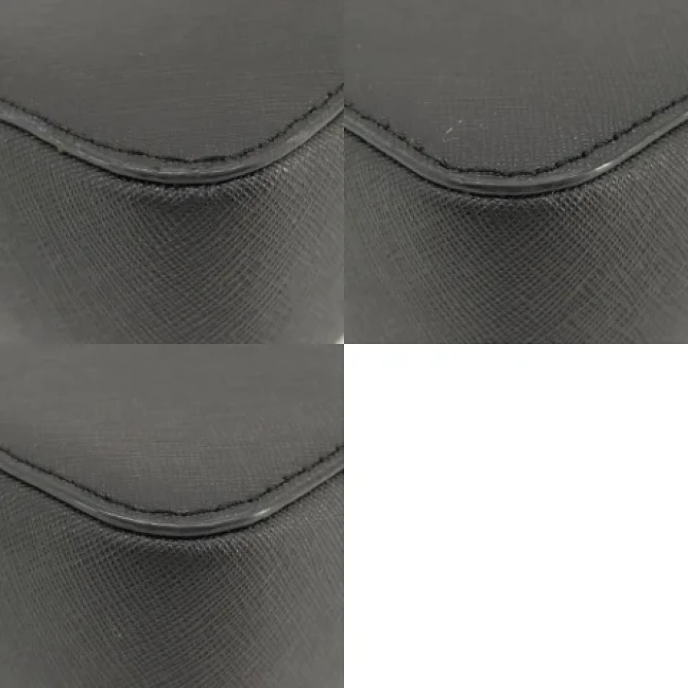 Michael Kors Pre-owned Plastic shoulder-bags Black Dames