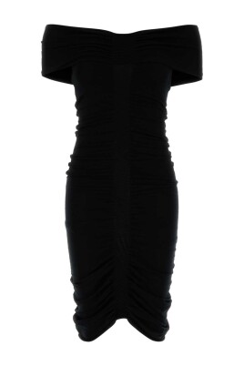 robe-a-epaules-denudees-et-froncee
