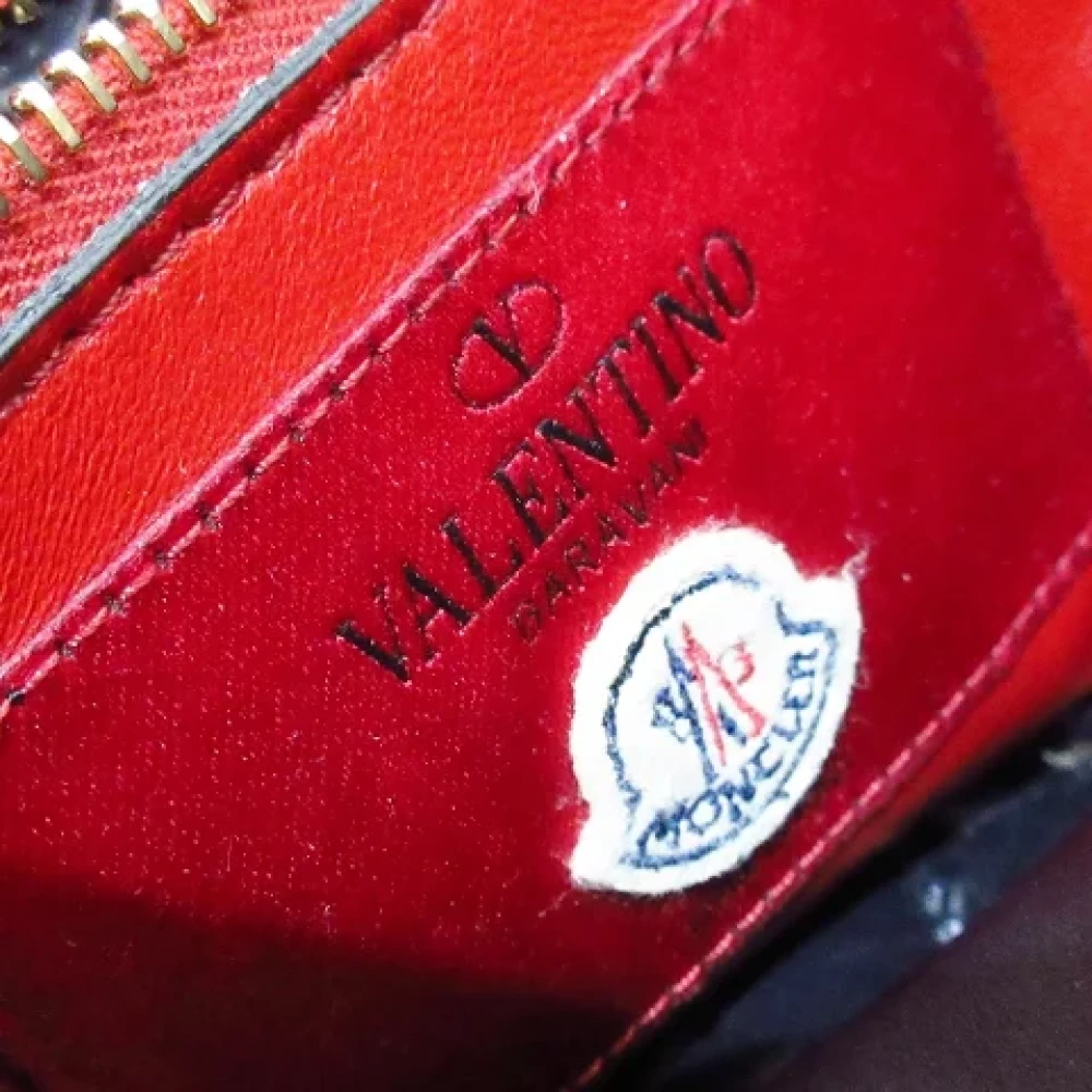 Valentino Vintage Pre-owned Fabric handbags Black Dames