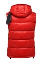 veste-sans-manches-a-capuche-non-amovible