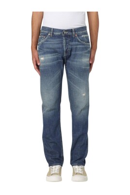modern-distressed-denim-jeans