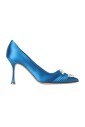 escarpins-pointus-en-satin-bleu