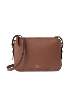 clovelly-pouch-in-bright-oak