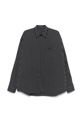 black-striped-shirt