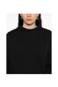 sweatshirt-noir-avec-poignets-coteles