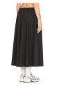 jupe-noire-en-coton-avec-poches