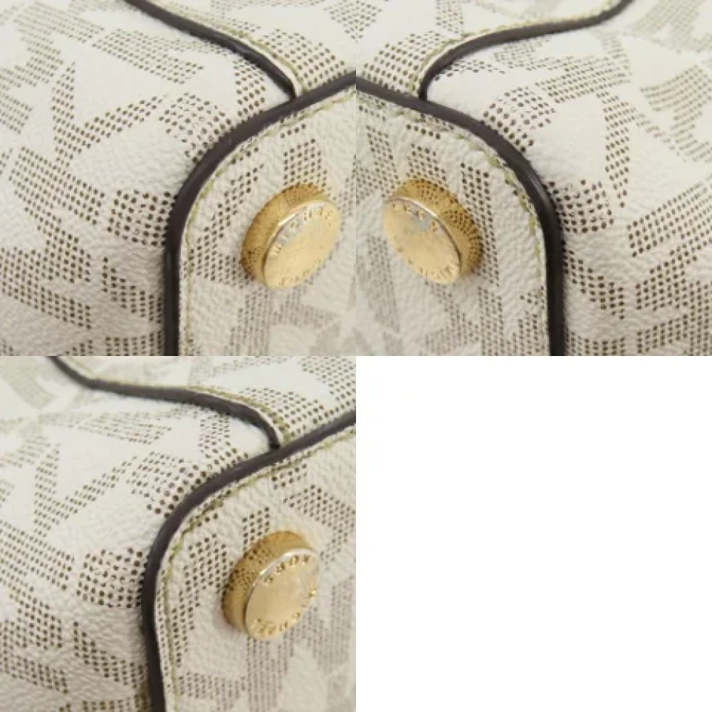 Michael Kors Pre-owned Canvas totes Beige Dames