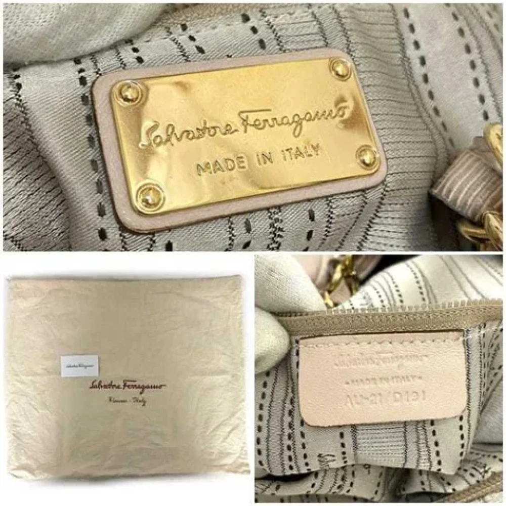 Salvatore Ferragamo Pre-owned Leather totes Pink Dames