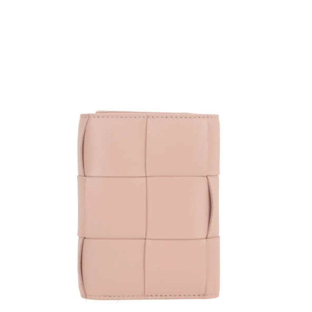 Bottega Veneta Roze Maxi Intrecciato Tri-Fold Portemonnee Pink Dames