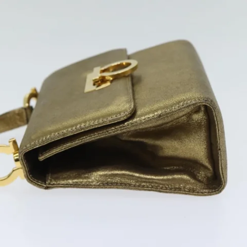 Salvatore Ferragamo Pre-owned Leather shoulder-bags Yellow Dames