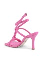 roze-geknoopte-leren-sandalen