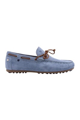 classic-leather-moccasin-shoe