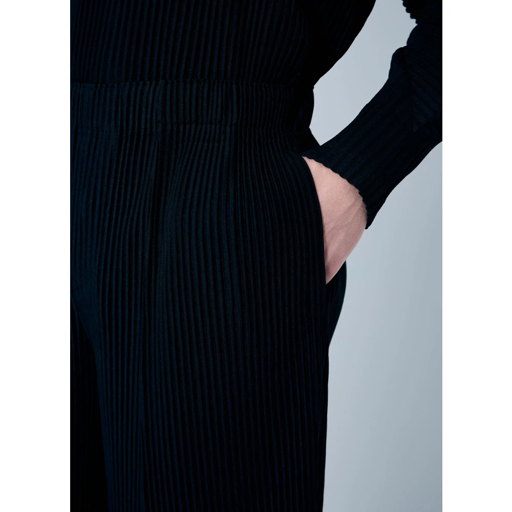 Issey Miyake Geplooide Cropped Broek Black Heren