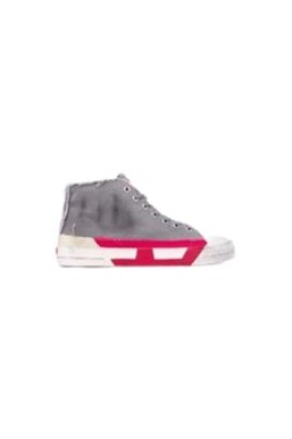 casual-sneakers