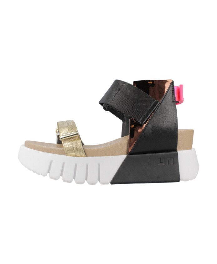 delta-run-platte-sandalen
