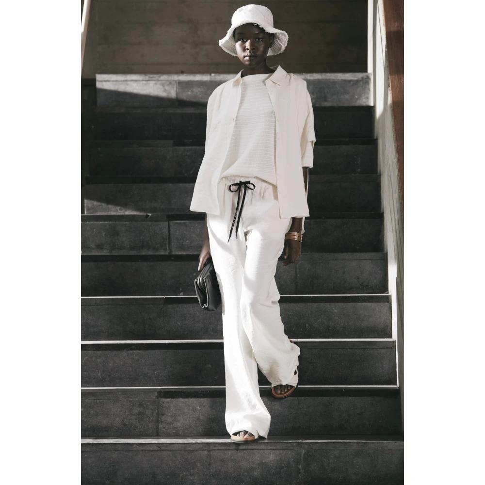 Jane Lushka Luxe Cupro Wijde Broek White Dames