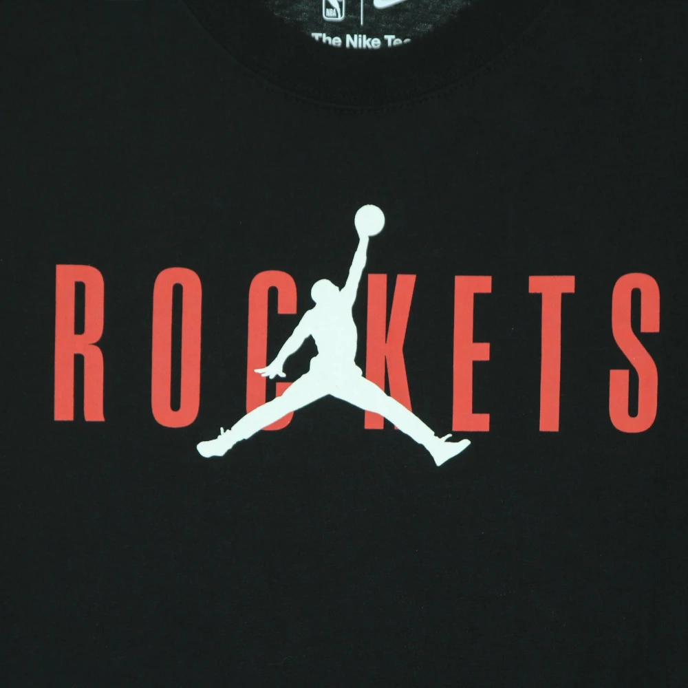 Jordan NBA Courtside Statement Tee Zwart Black Heren