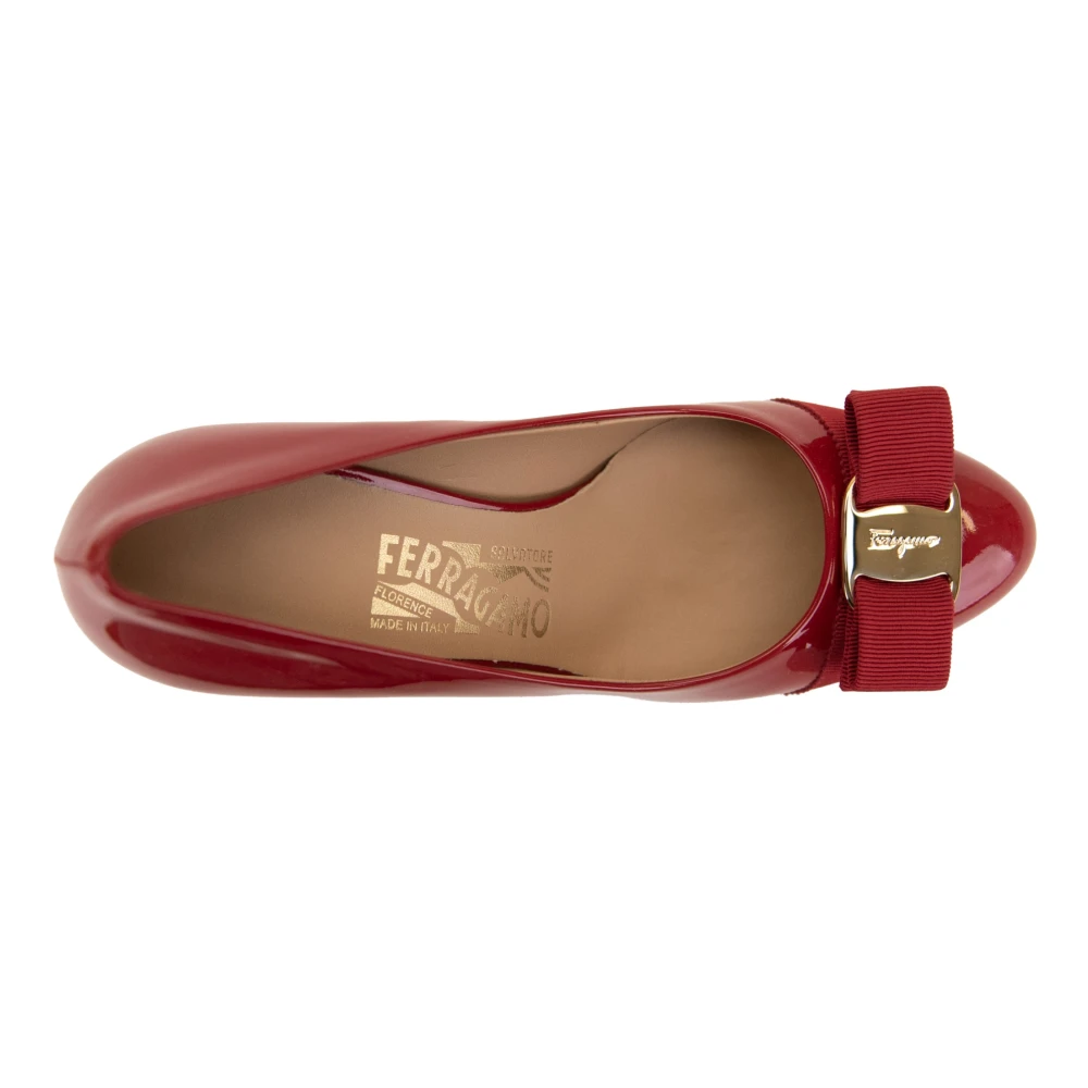 Ferragamo Pumps