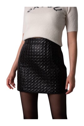 quilted-short-skirt-black