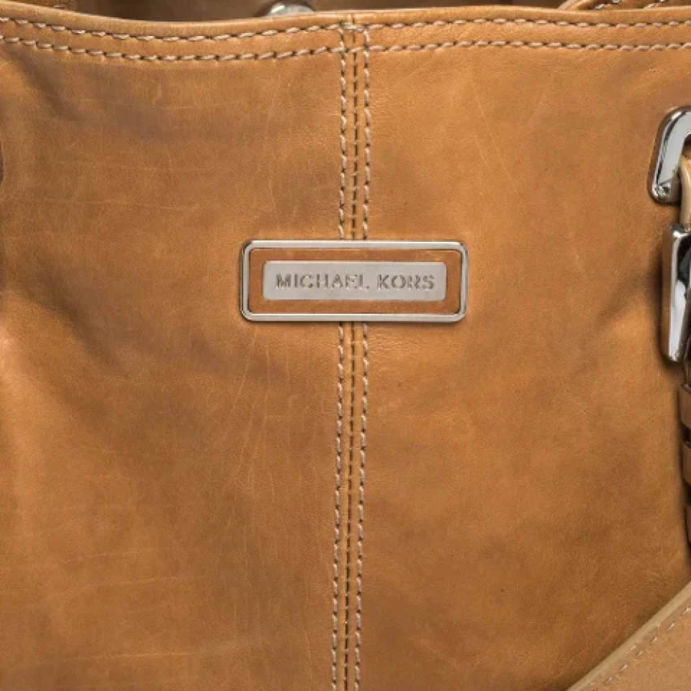 Michael Kors Pre-owned Leather totes Beige Dames
