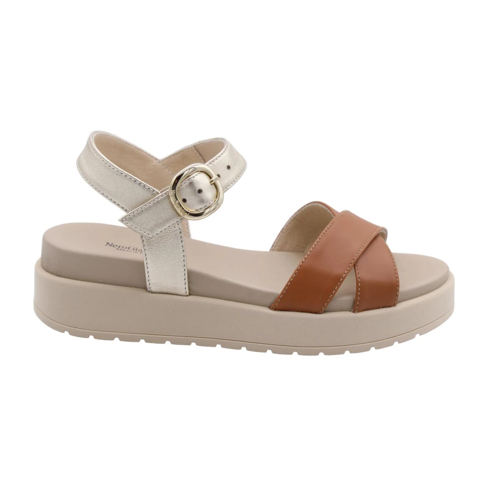 Shoes > Sandals > Flat Sandals - - Nerogiardini - Modalova