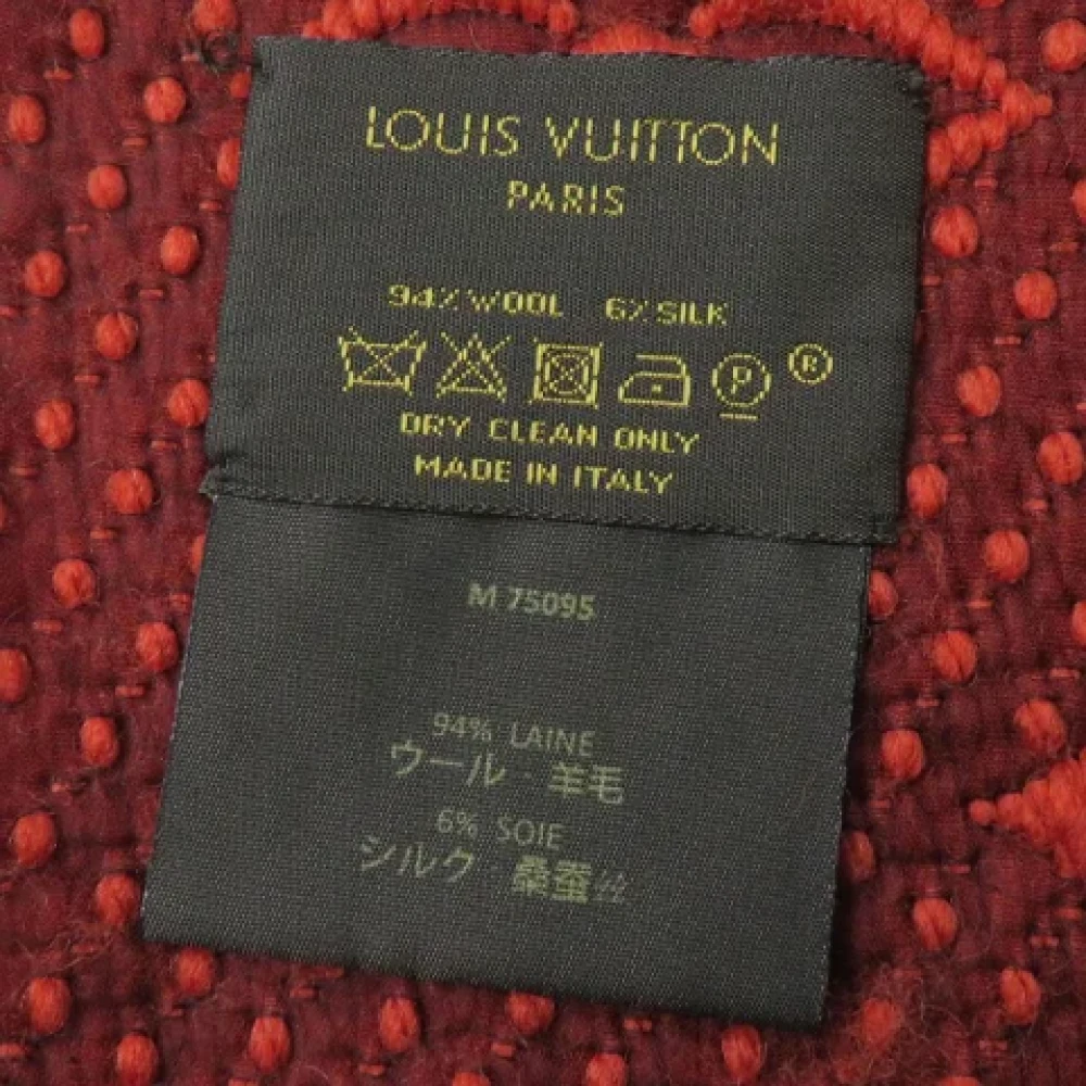 Louis Vuitton Vintage Pre-owned Wool scarves Orange Dames