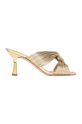 gold-heeled-sandals-with-metallic-finish