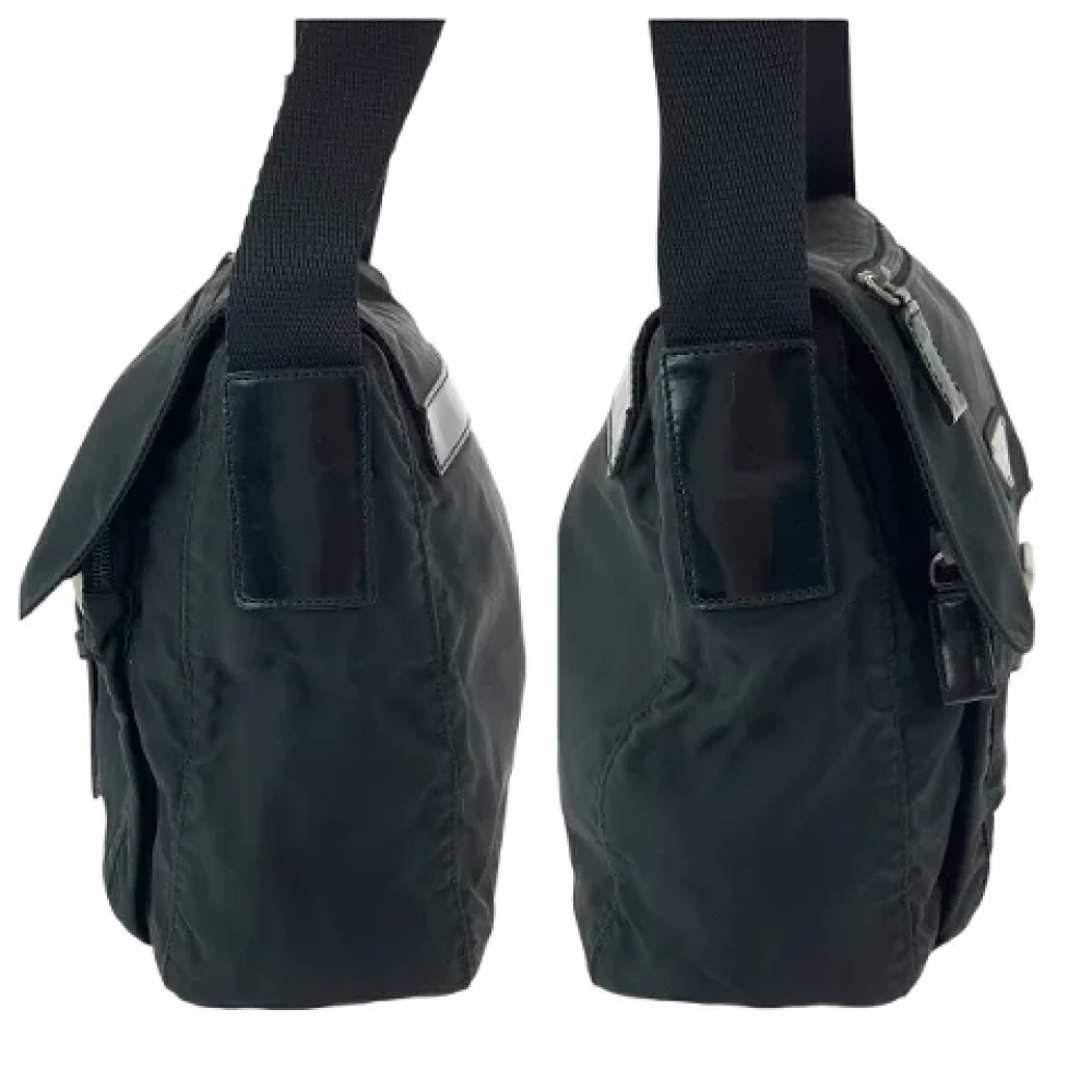Prada Vintage Pre-owned Canvas shoulder-bags Black Heren