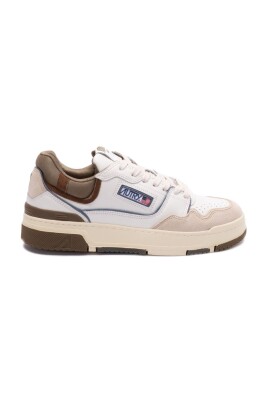 sneakers-blanches-pour-homme