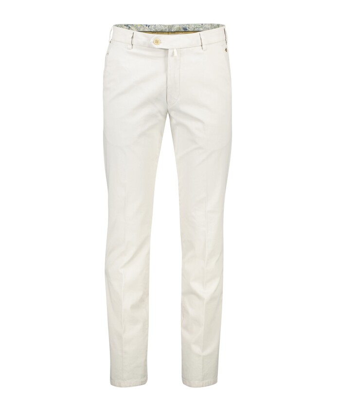 beige-katoenen-chino-broek