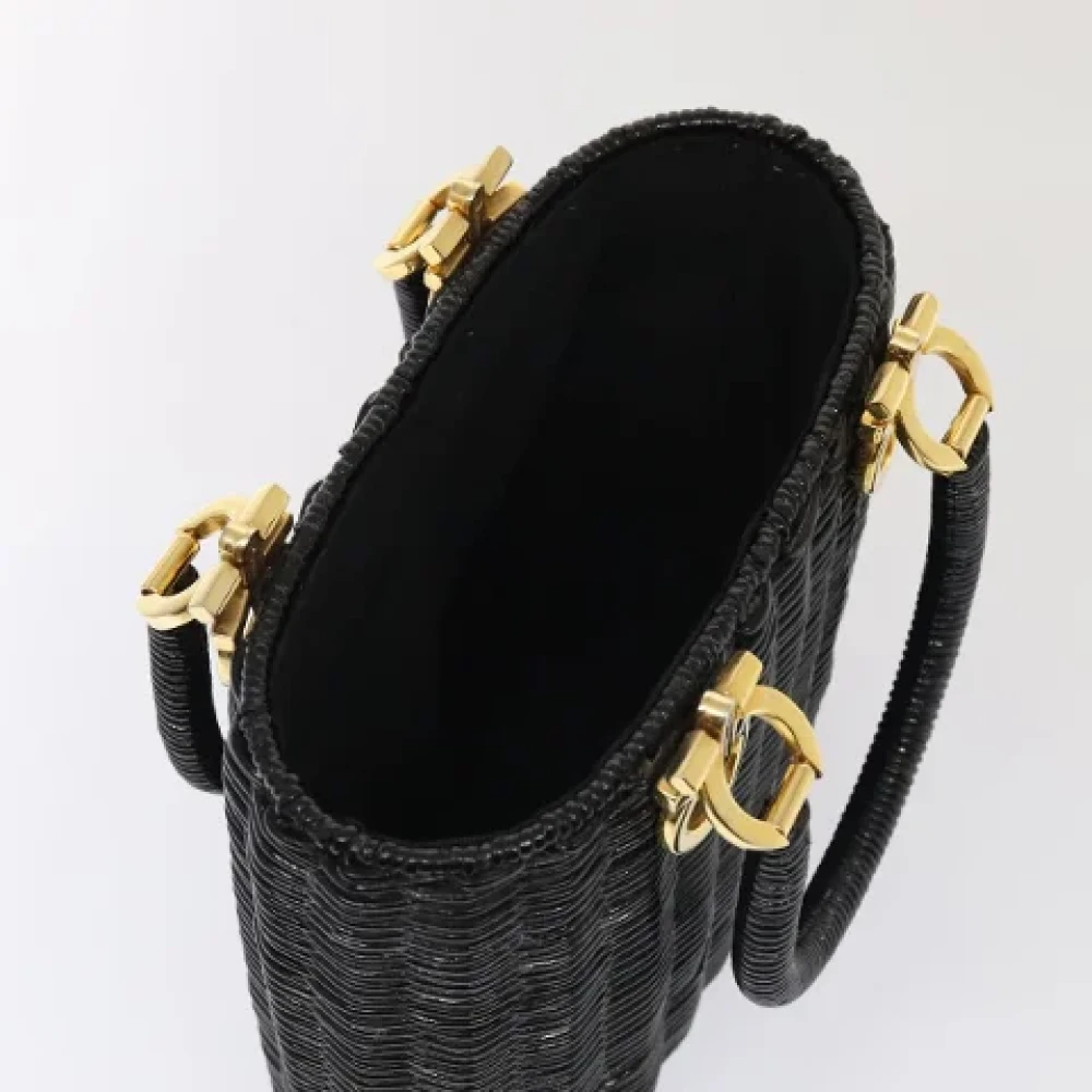 Salvatore Ferragamo Pre-owned Leather handbags Black Dames