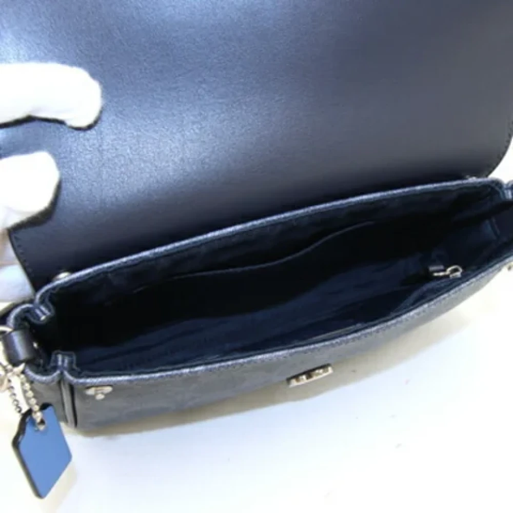 Coach Pre-owned Leather shoulder-bags Blue Dames