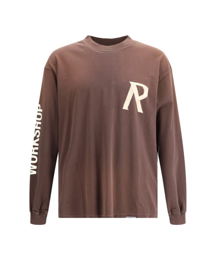 maillot-a-manches-longues-moderne-avec-logo-ecossais