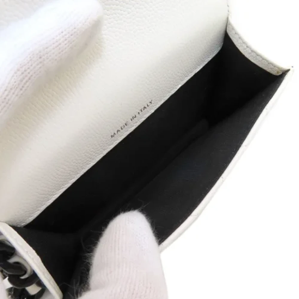 Chanel Vintage Pre-owned Leather crossbody-bags White Dames