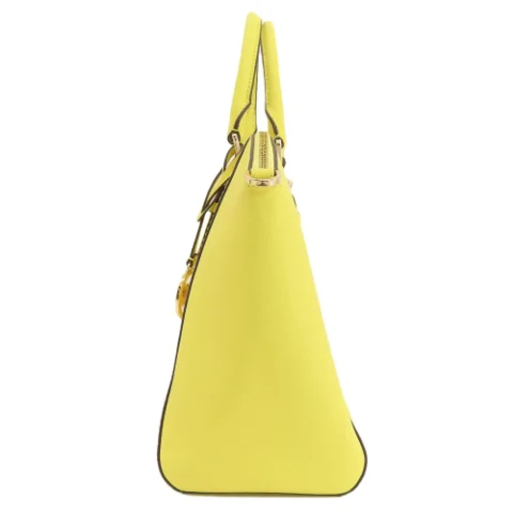 Michael Kors Pre-owned Leather totes Yellow Dames