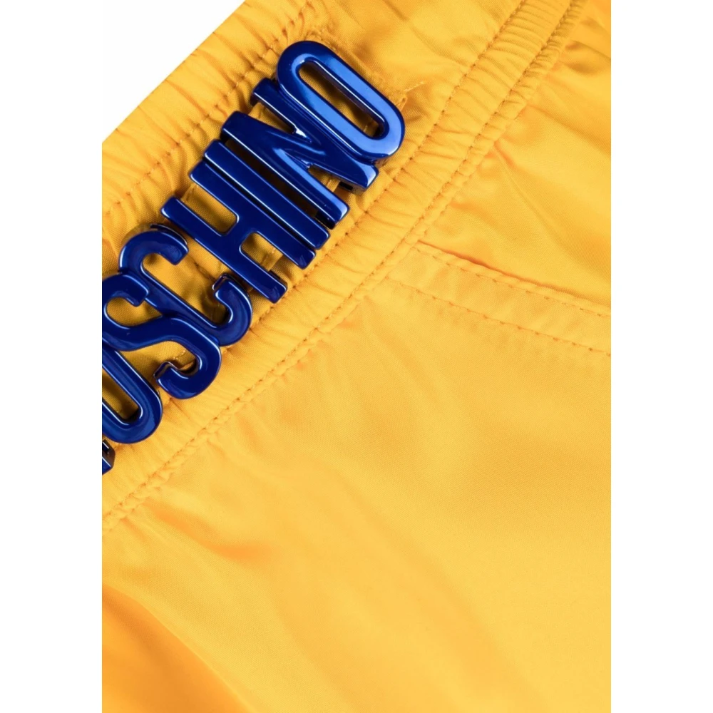 Moschino Gele bedrukte zwemshorts met metalen letters Yellow Heren