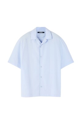 chemise-bleu-clair-a-col-releve