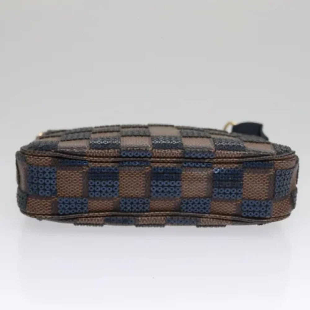 Louis Vuitton Vintage Pre-owned Canvas pouches Brown Dames