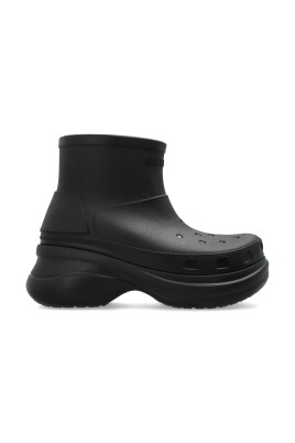 black-platform-boots-with-embossed-logo
