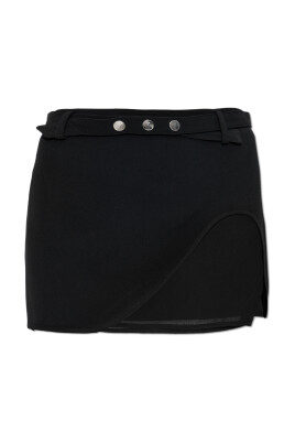skirt-with-a-slit