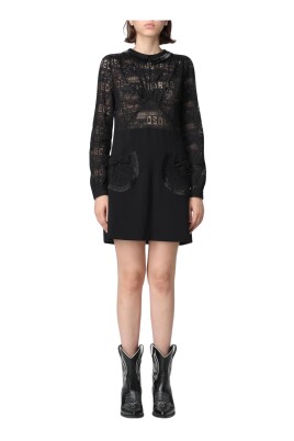 robe-mini-en-dentelle-noire-detail