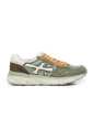 groene-sneakers-met-suede-en-leer