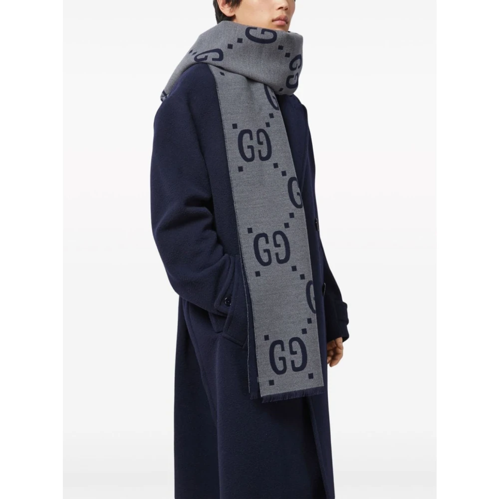 Gucci Winter Scarves Gray Heren
