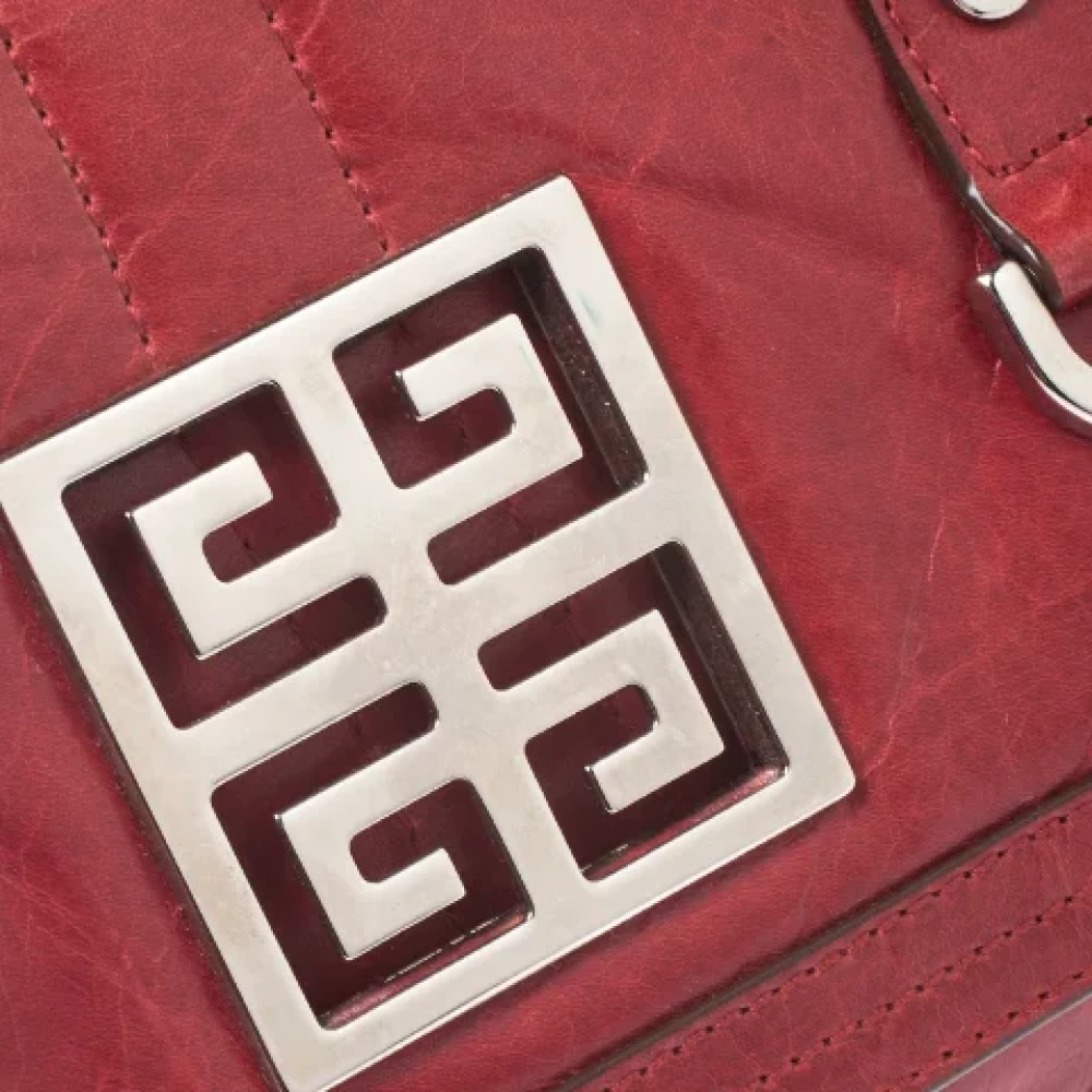 Givenchy Pre-owned Leather shoulder-bags Red Dames