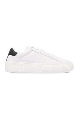white-chunky-sneakers