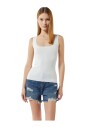 haut-en-tricot-avec-encolure-carree