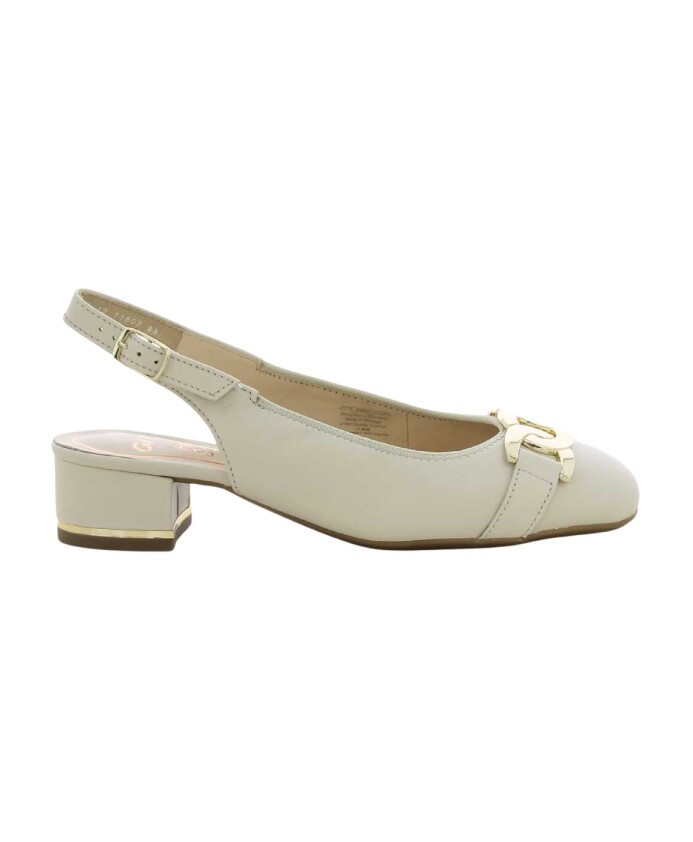 chaussures-ecru-pour-femmes