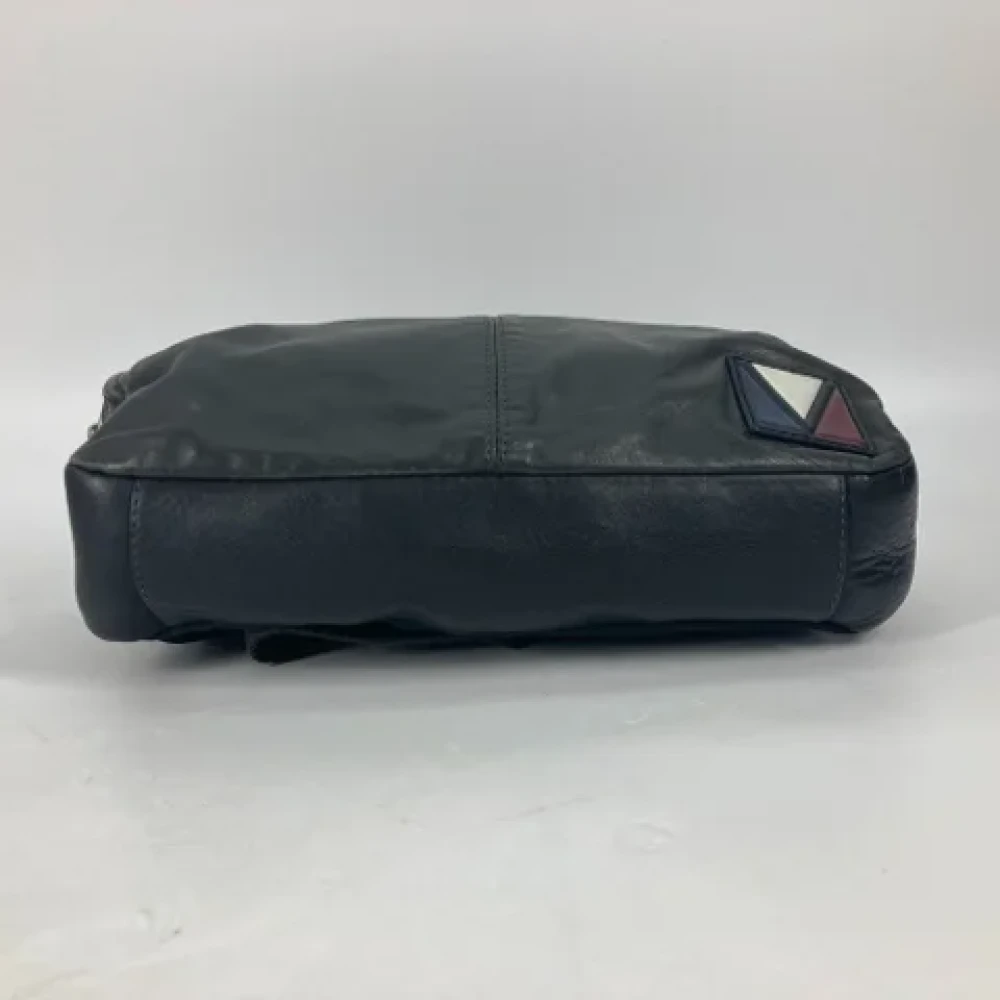 Louis Vuitton Vintage Pre-owned Leather handbags Gray Heren