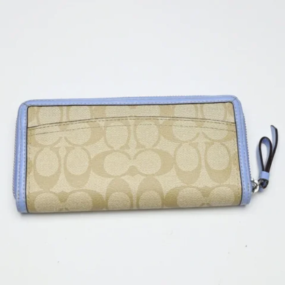 Coach Pre-owned Leather wallets Beige Dames
